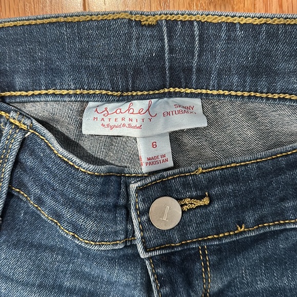 Isabel Maternity Distressed Skinny Entubado Cropped Jeans - Picture 2 of 5